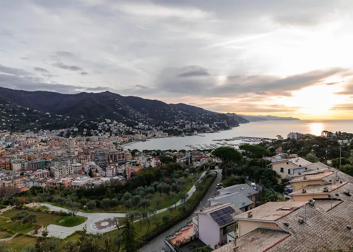 Majestic With Sea View & Private * Rapallo