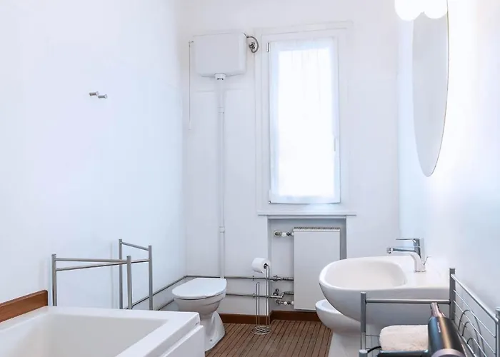 Majestic With Sea View & Private *