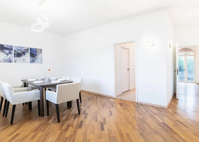 Villa Majestic With Sea View & Private *