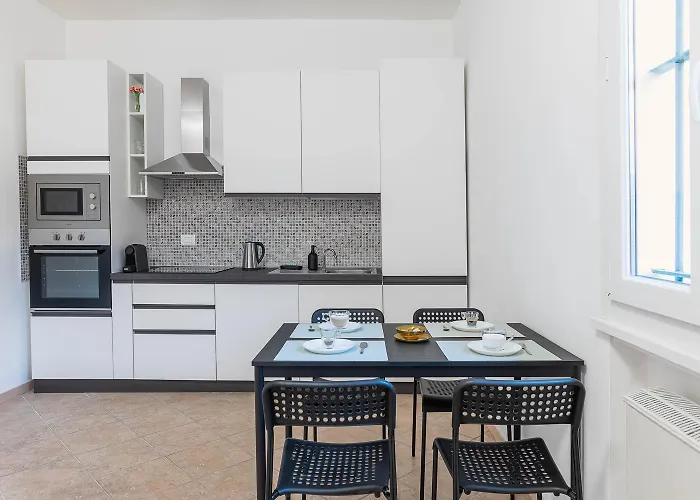 Majestic With Sea View & Private *